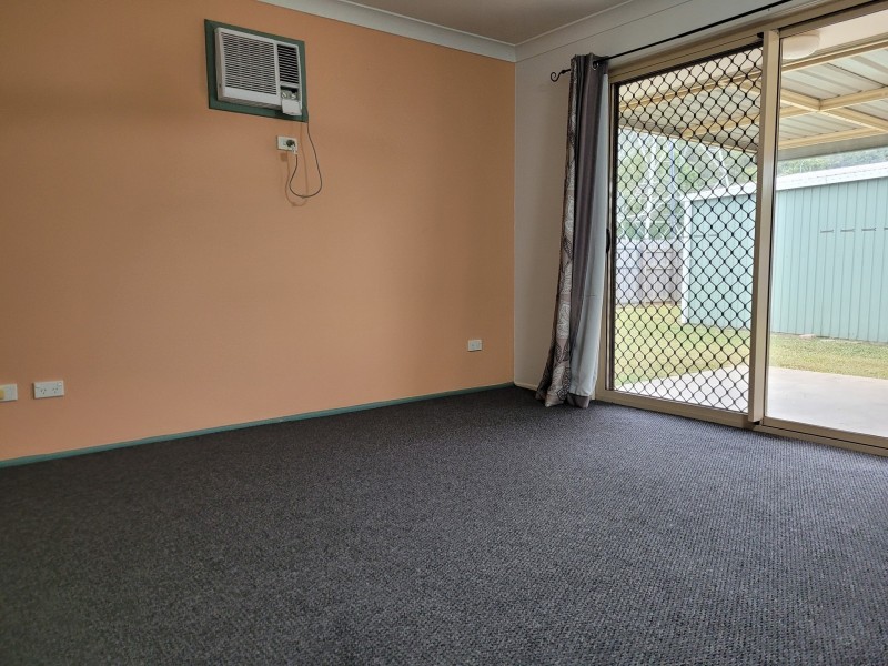 37 Dickenson Place, Kirwan QLD 4817