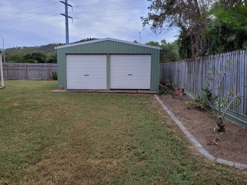 37 Dickenson Place, Kirwan QLD 4817