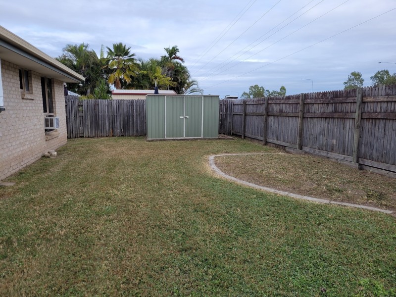 37 Dickenson Place, Kirwan QLD 4817