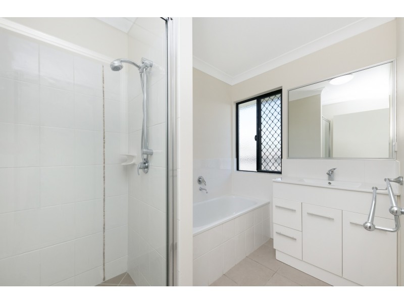 15 Gotham Loop, Deeragun QLD 4818