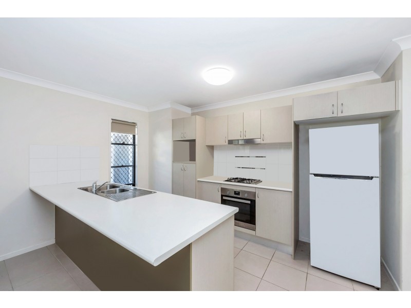 6 Waterton Court, Kirwan QLD 4817