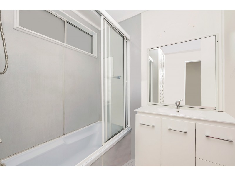 17 Burnett Crescent, Wulguru QLD 4811