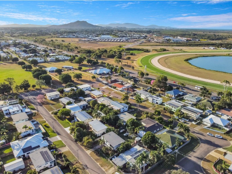 17 Burnett Crescent, Wulguru QLD 4811