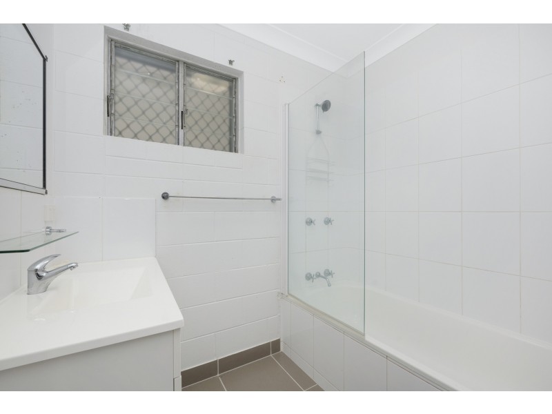 13 Nelia Street, Kirwan QLD 4817