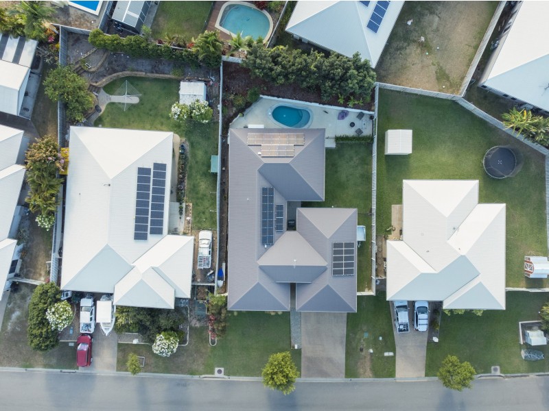 28 Bilbao Place, Bushland Beach QLD 4818
