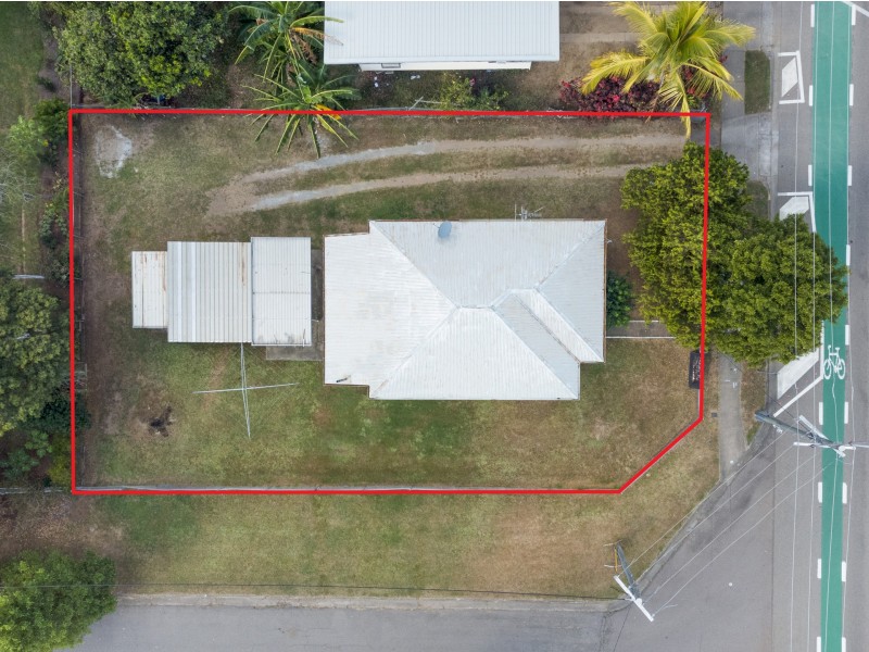 105 Ross River Road, Mundingburra QLD 4812