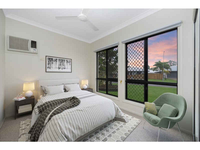 9 Blue Wren Drive, Kelso QLD 4815