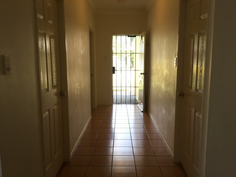 30 Hilton Way, Mount Louisa QLD 4814