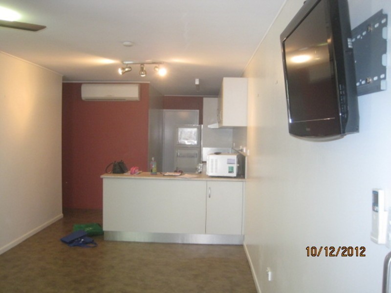 1 & 2/25  Carmody Street, Hermit Park QLD 4812