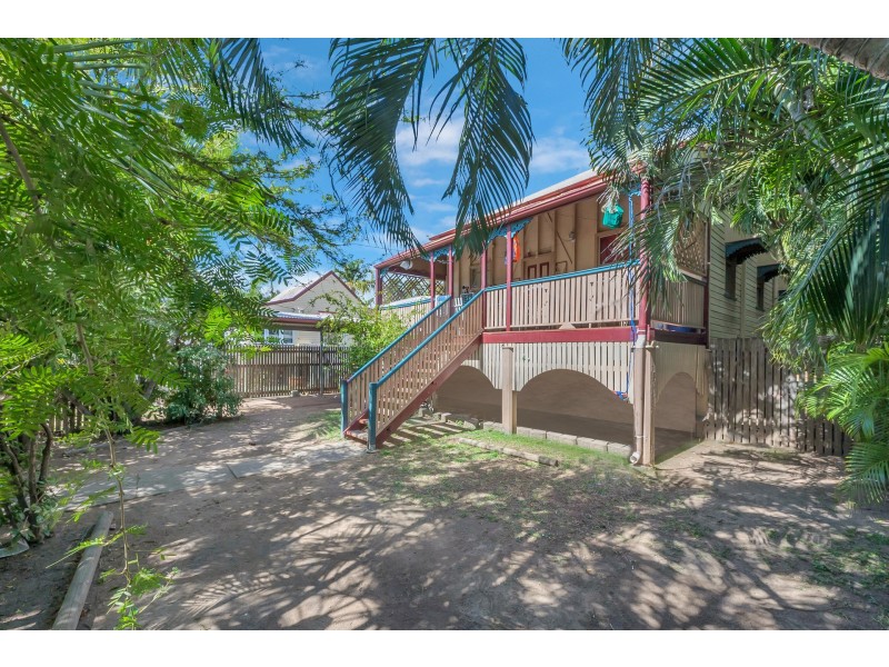 162 Boundary Street, Railway Estate QLD 4810