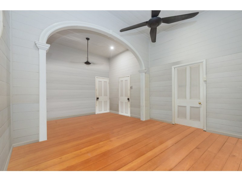 162 Boundary Street, Railway Estate QLD 4810