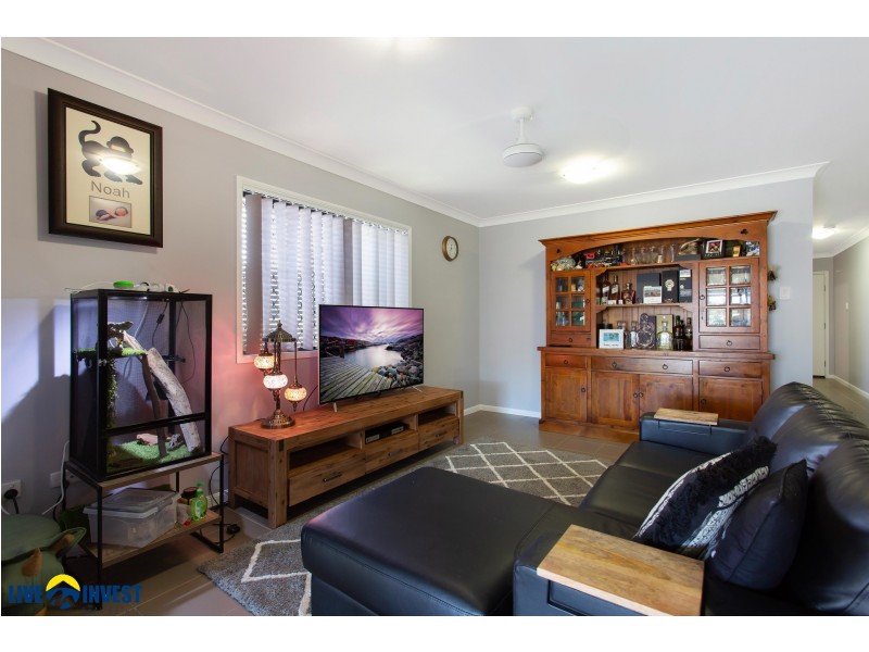 36 Bookara Gum Crescent, Mount Low QLD 4818