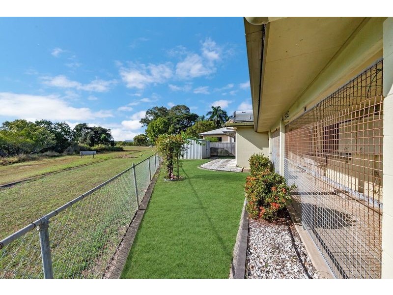 2 Wagner Street, Oonoonba QLD 4811