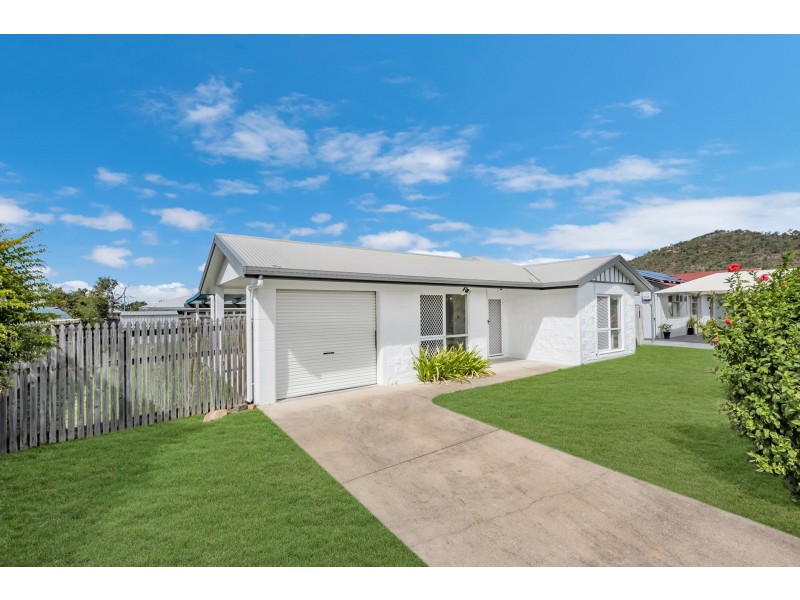 31 Barnett Street, Mount Louisa QLD 4814