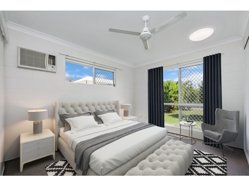 31 Barnett Street, Mount Louisa QLD 4814