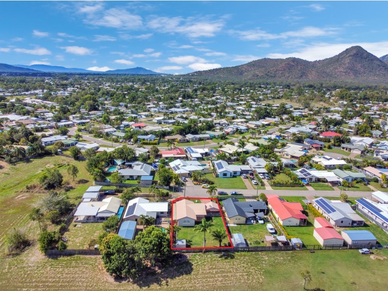 109 Glenrock Drive, Rasmussen QLD 4815