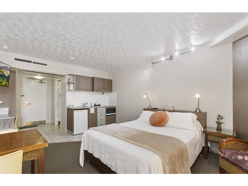 63/103 The Strand, North Ward QLD 4810