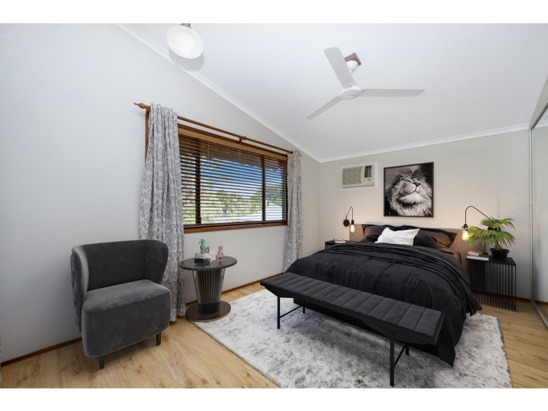 10 Vesterman Court, Bushland Beach QLD 4818