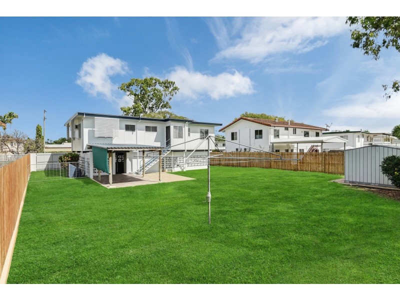 9 Tapiolas Avenue, Kirwan QLD 4817