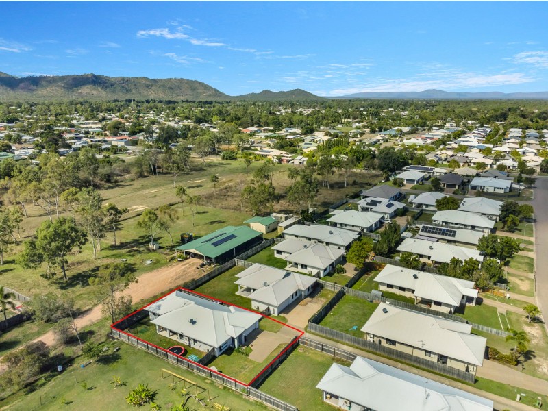 12A Stella Street, Kelso QLD 4815