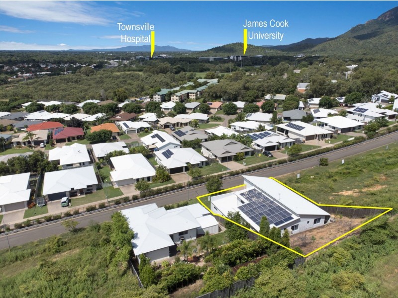 23 Girraween Avenue, Douglas QLD 4814