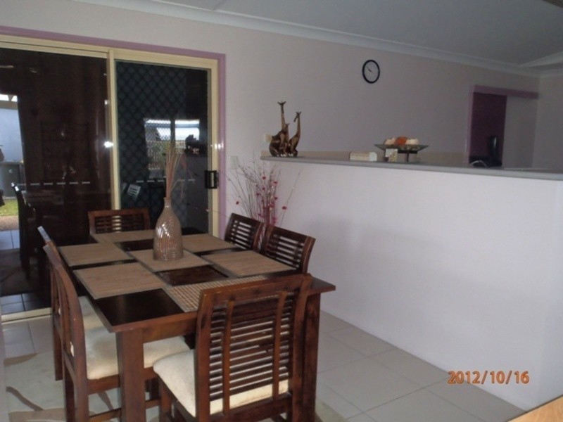 77 Overton Circuit, Kirwan QLD 4817