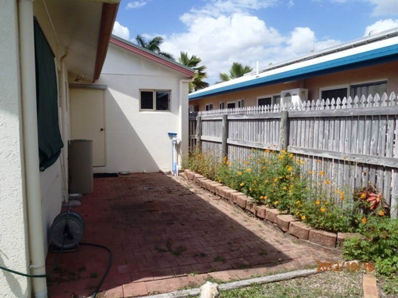 77 Overton Circuit, Kirwan QLD 4817