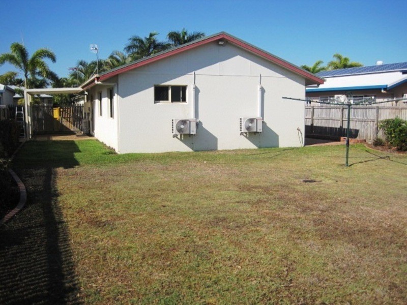 77 Overton Circuit, Kirwan QLD 4817