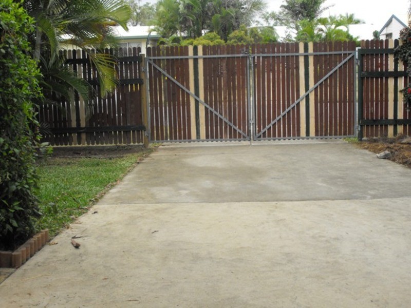 10 Girgenti Avenue, Kelso QLD 4815