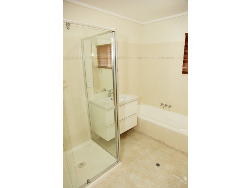 33 Daniels Street, Vincent QLD 4814
