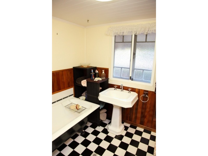 61 Paluma Street, Kirwan QLD 4817