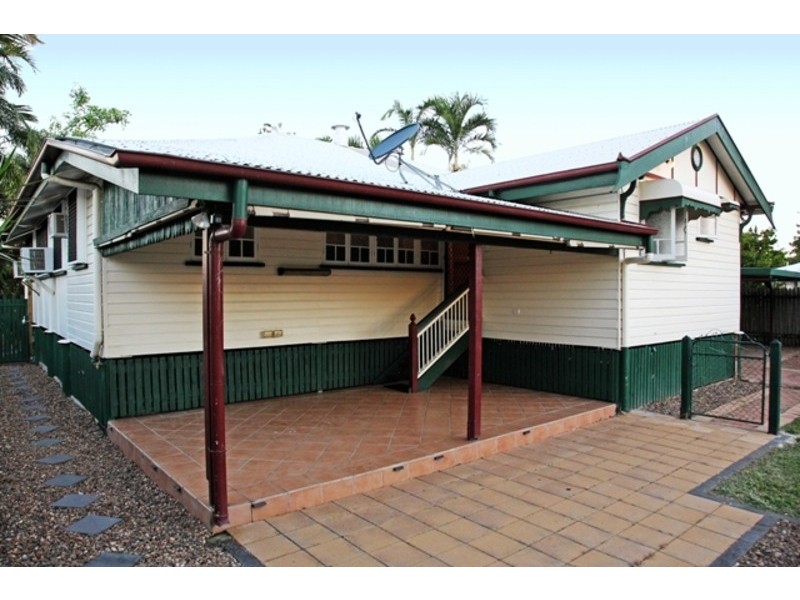 61 Paluma Street, Kirwan QLD 4817