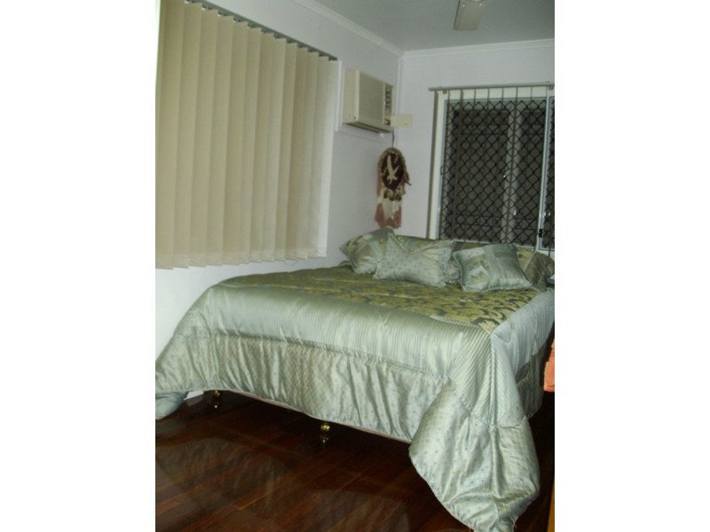 26- 28 Alyss Street, Hughenden QLD 4821