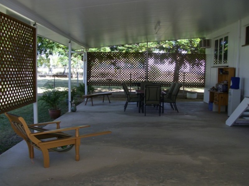 26- 28 Alyss Street, Hughenden QLD 4821