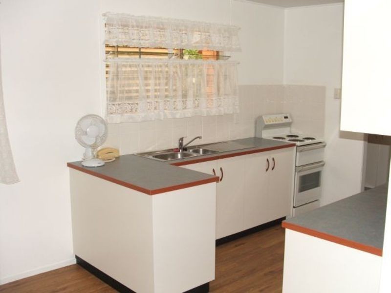 18 Garner Road, Kirwan QLD 4817