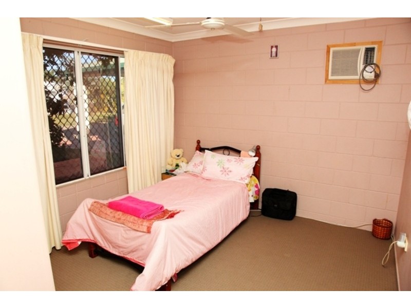 1 Gracedale Street, Mount Louisa QLD 4814