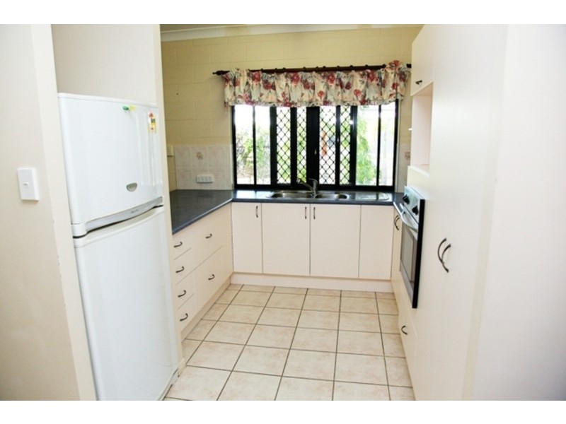 8 Mustang Street, Kelso QLD 4815