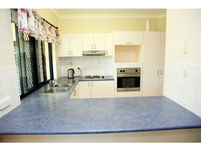 8 Mustang Street, Kelso QLD 4815