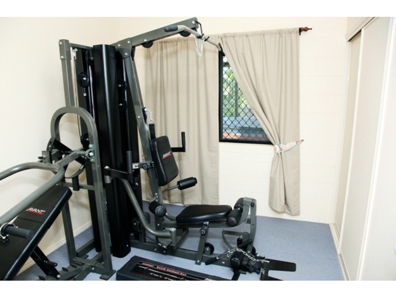 8 Mustang Street, Kelso QLD 4815