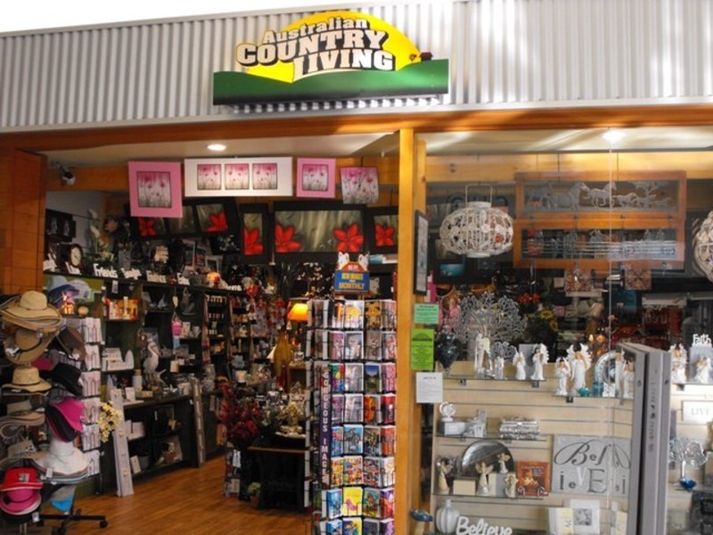 Shop 25b Thuringowa Drive, Kirwan QLD 4817