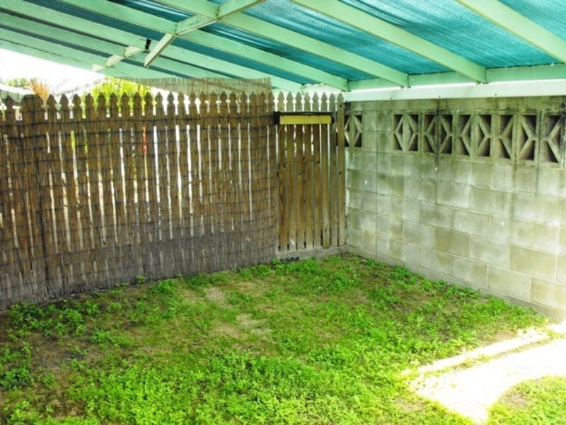 8/94 Dearness Street, Garbutt QLD 4814