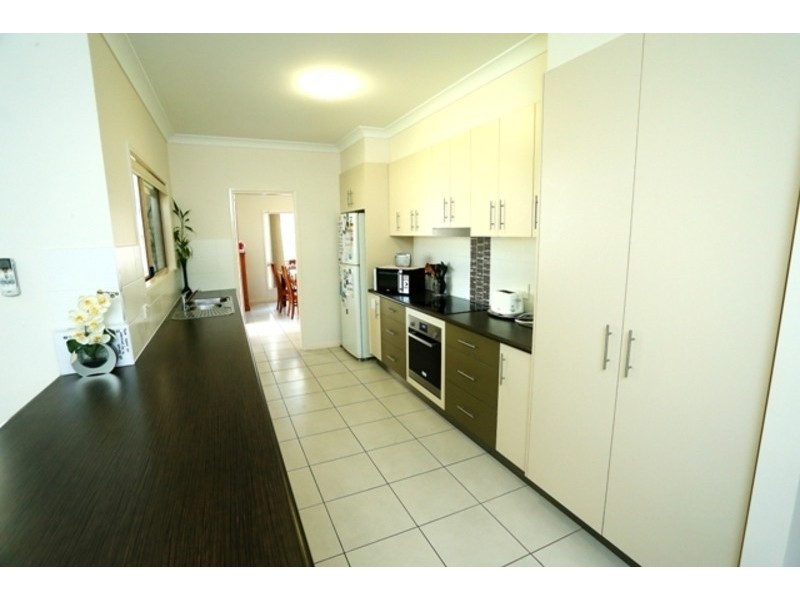 29 Klewarra Boulevard, Douglas QLD 4814