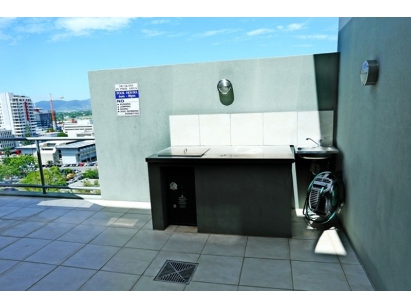 1/12-14 Hale Street, Townsville City QLD 4810