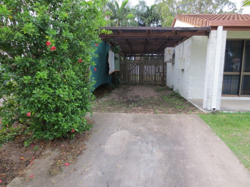 29 Canterbury Road, Kirwan QLD 4817