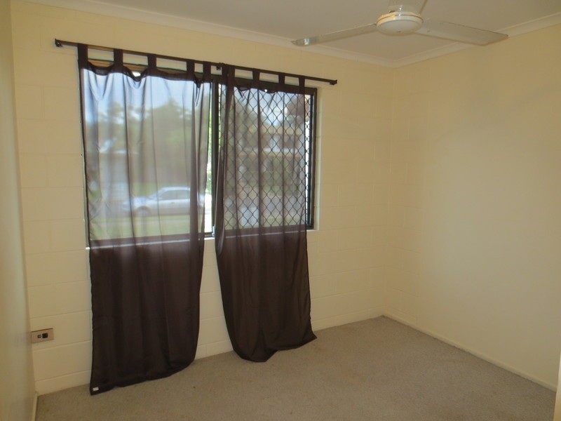 29 Canterbury Road, Kirwan QLD 4817