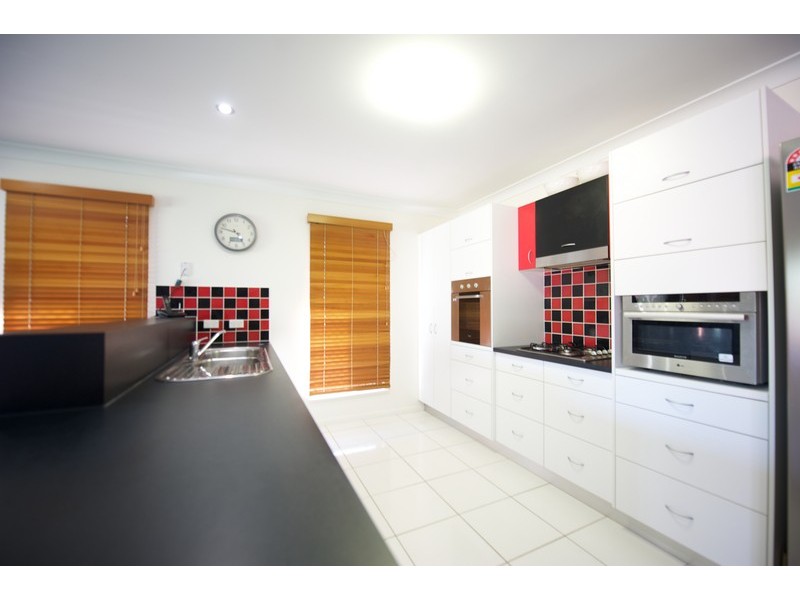 4 Woodhen Court, Bohle Plains QLD 4817