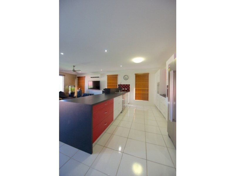 4 Woodhen Court, Bohle Plains QLD 4817