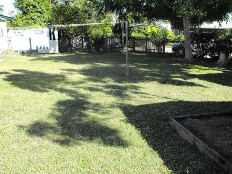 1033 Riverway Drive, Rasmussen QLD 4815