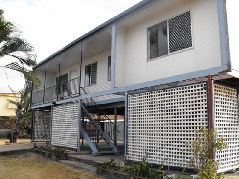 1 Willseal Court, Mount Louisa QLD 4814