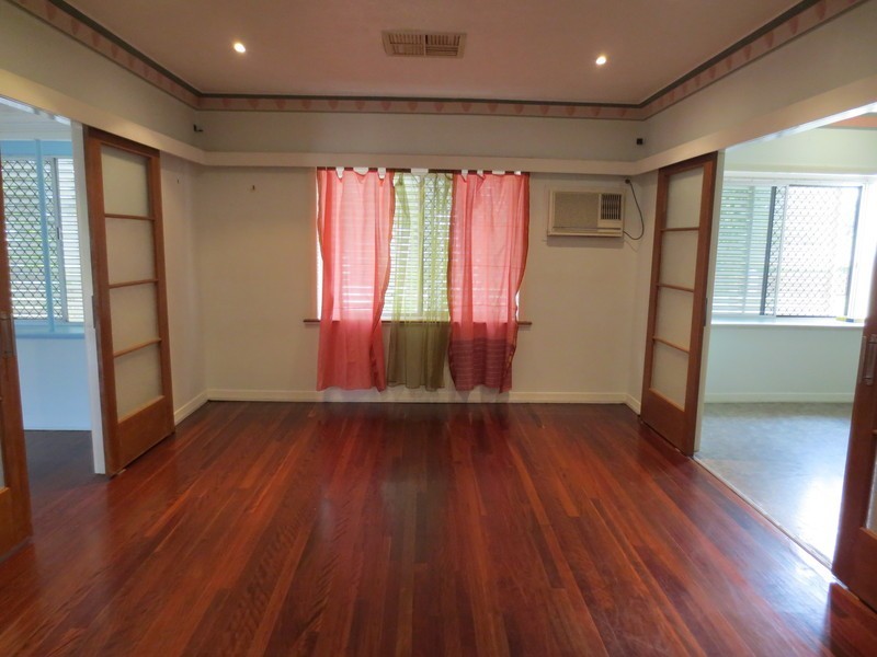 2  Suttor Street, Mysterton QLD 4812